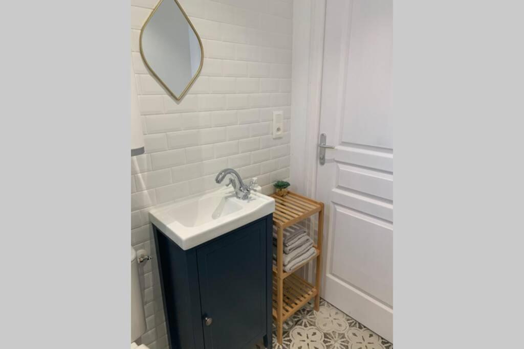 Le Travel, Studio Cosy Aux Pieds De La Gare Rennes Luaran gambar